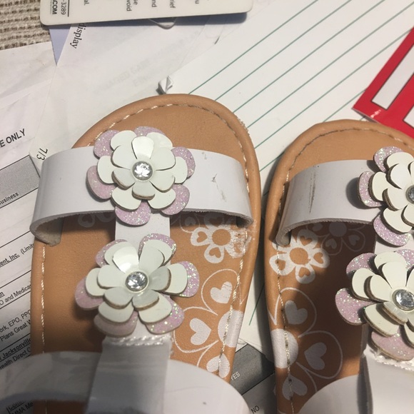 Girls Sandals size 11 - Picture 7 of 8